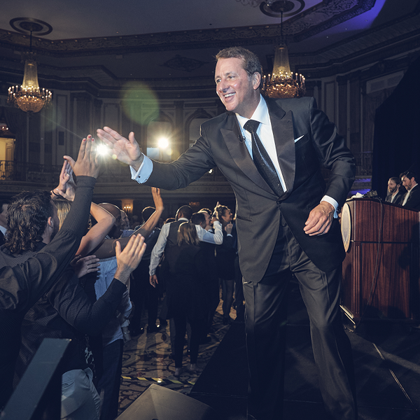 Kevin Trudeau High Five